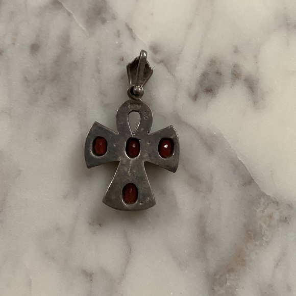 Vintage Sterling Silver  Filigree Cross Pendant with Garnet Stone - Picture 10 of 16